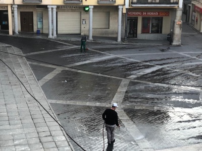 Limpieza y desifección de calles dos veces en semana desde el mes de mayo en Alba de Tormes