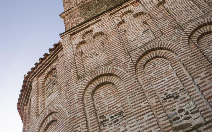 Iglesia de Santiago de Alba de Tormes. Museo de la Alfarería
